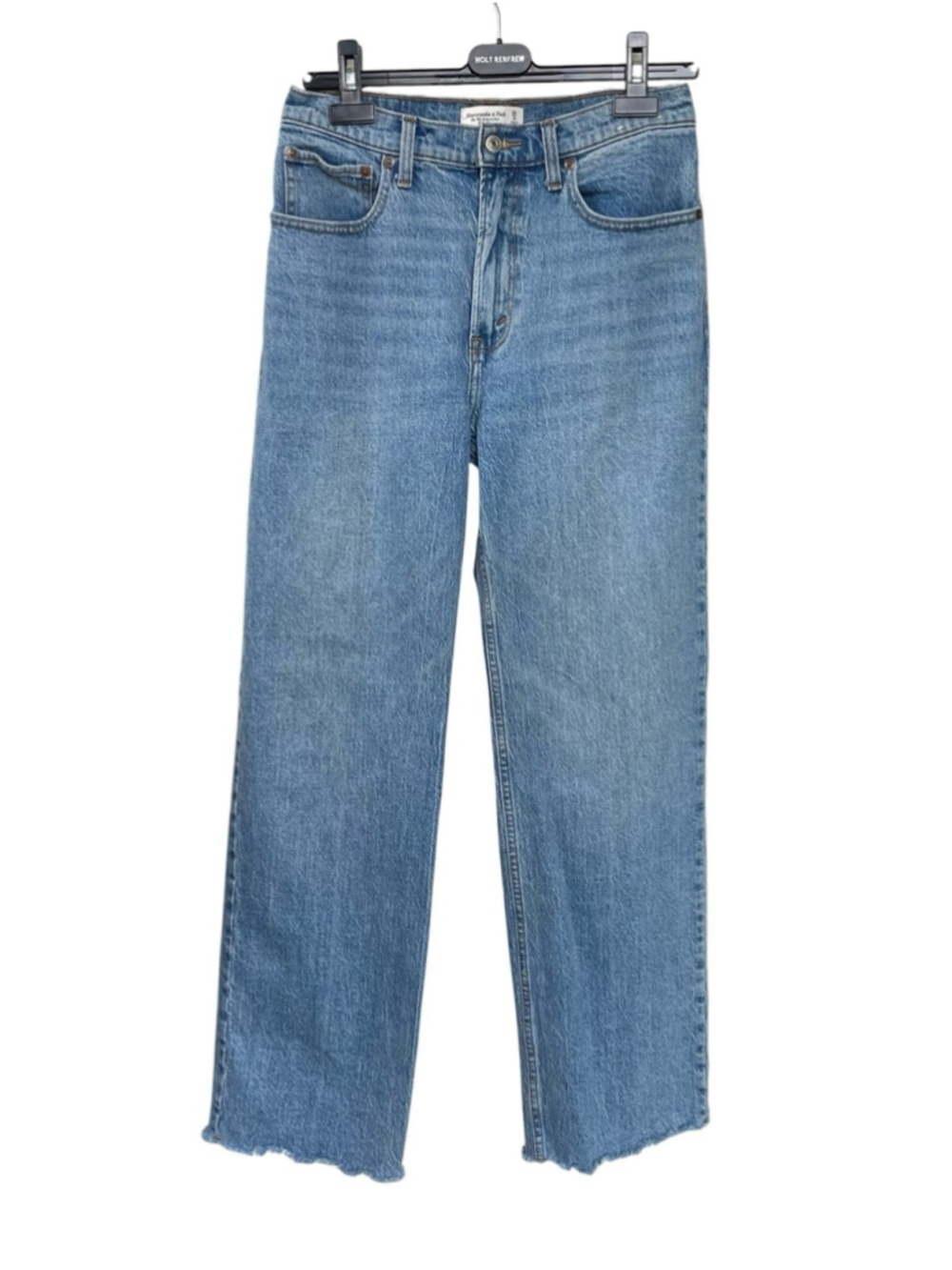 Abercrombie & Fitch The 90’s High-Rise Relaxed Straight Jeans in Medium Blue
